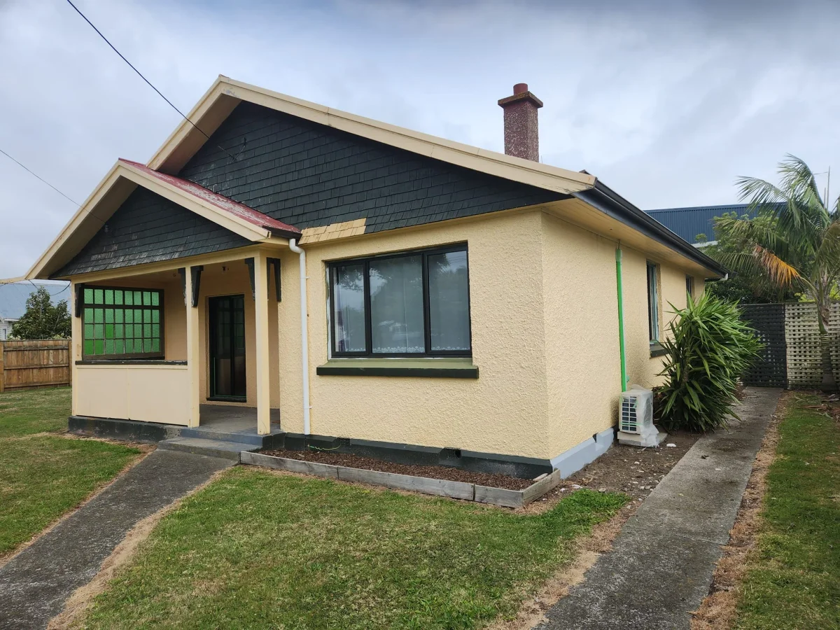 Exterior before painting - Project 1